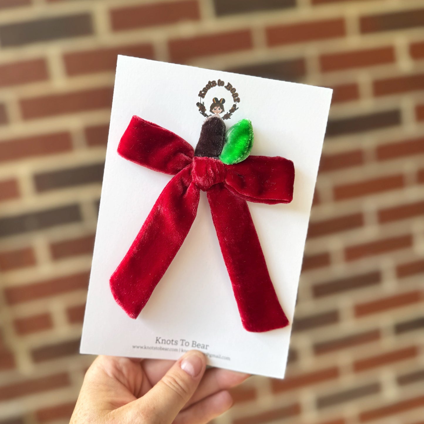 Red Delicious Apple Velvets(Preorder)