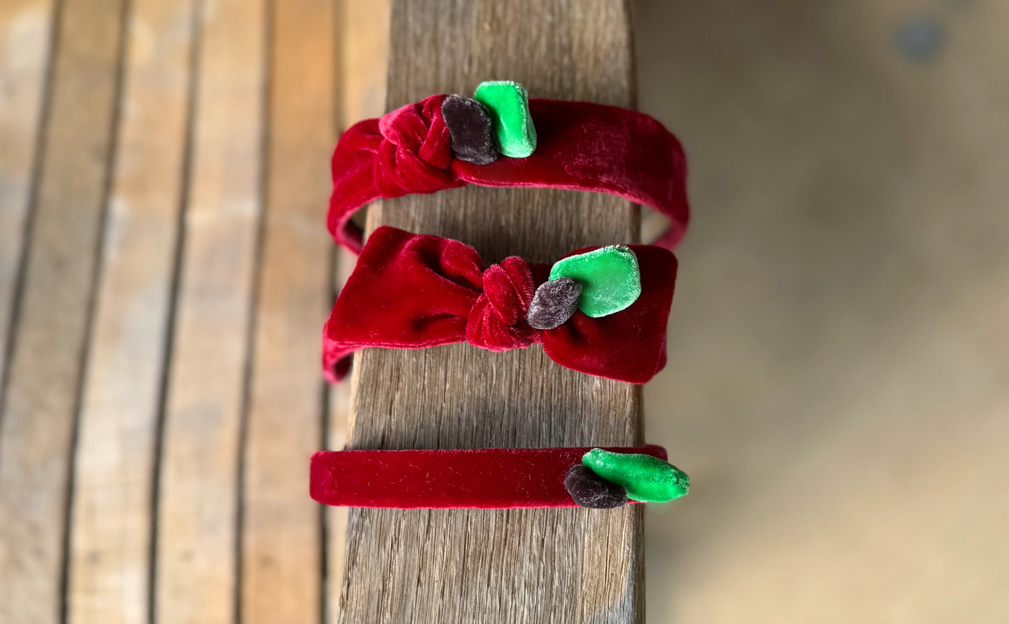 Red Delicious Apple Velvets(Preorder)