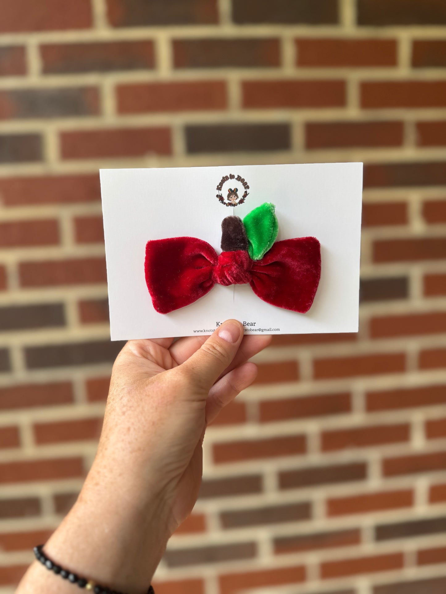 Red Delicious Apple Velvets(Preorder)